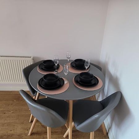 2 Bedroom End Of Terrace House Wellington  Kültér fotó