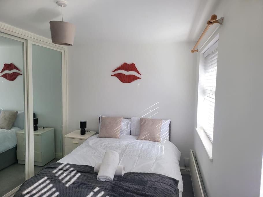 2 Bedroom End Of Terrace House Wellington  Kültér fotó