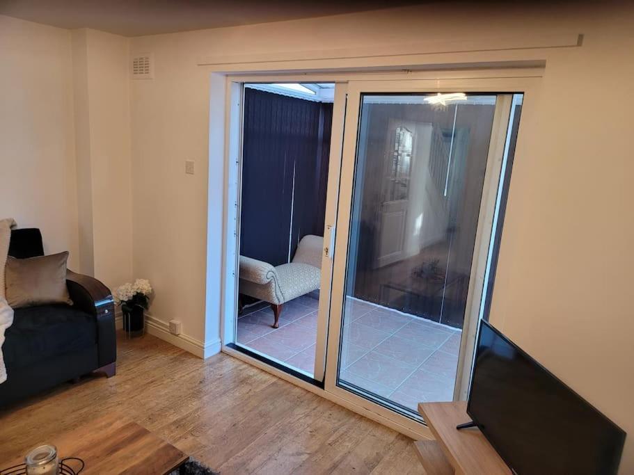 2 Bedroom End Of Terrace House Wellington  Kültér fotó